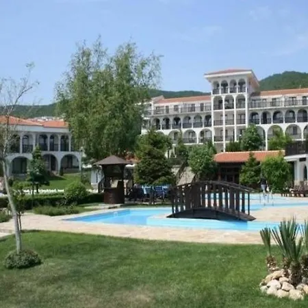 Апартаменты С Террасой Камбани * Sveti Vlas