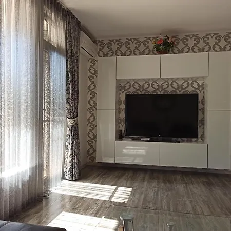 Апартаменты С Террасой Камбани Daire