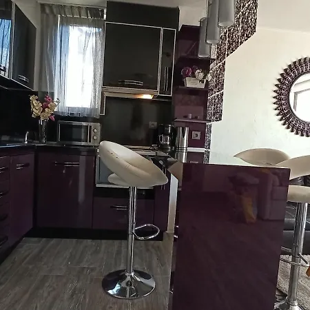 Апартаменты С Террасой Камбани Daire Sveti Vlas